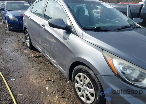 2014 Hyundai Accent Gls z USA, uszkodzony, nr VIN KMHCT4AE2EU723219